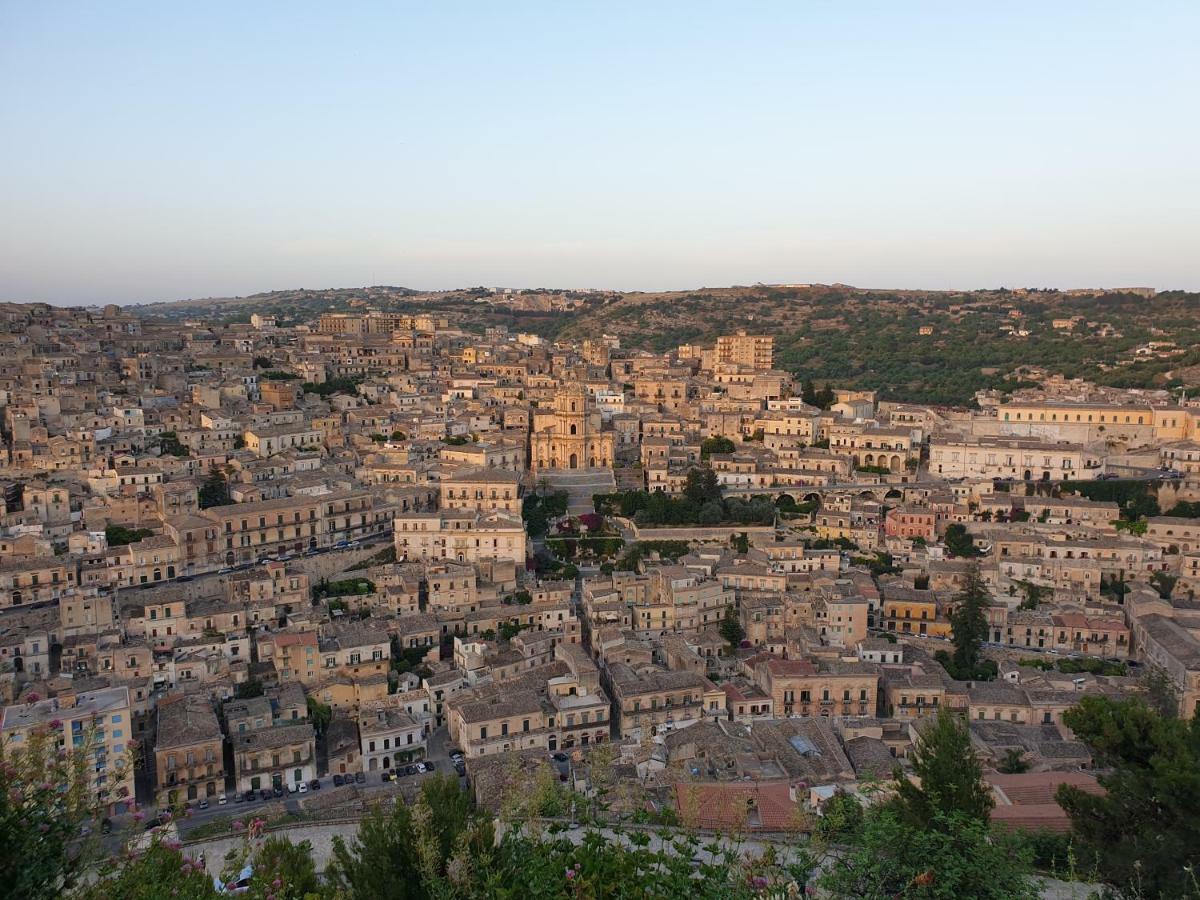 Le Rose Di Modica Villa Eksteriør bilde